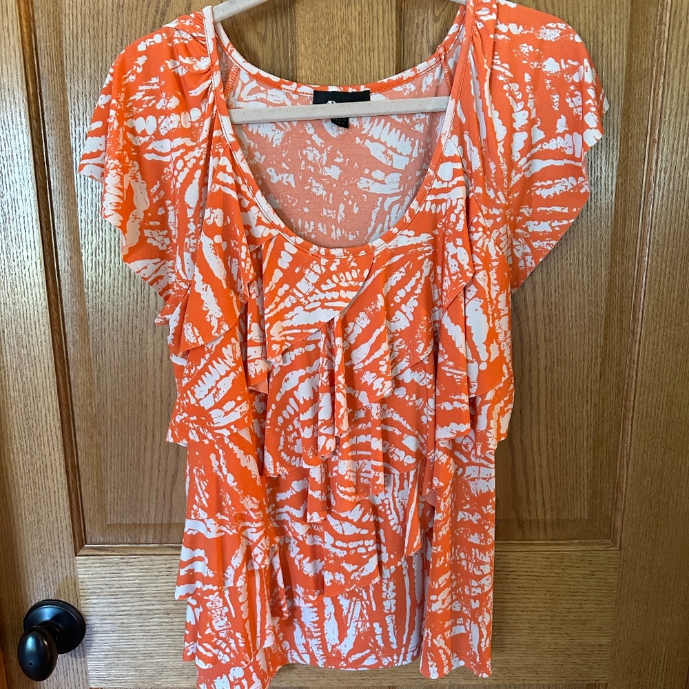 AB Studio Orange/White Ruffled Front Blouse.  Size Large.
